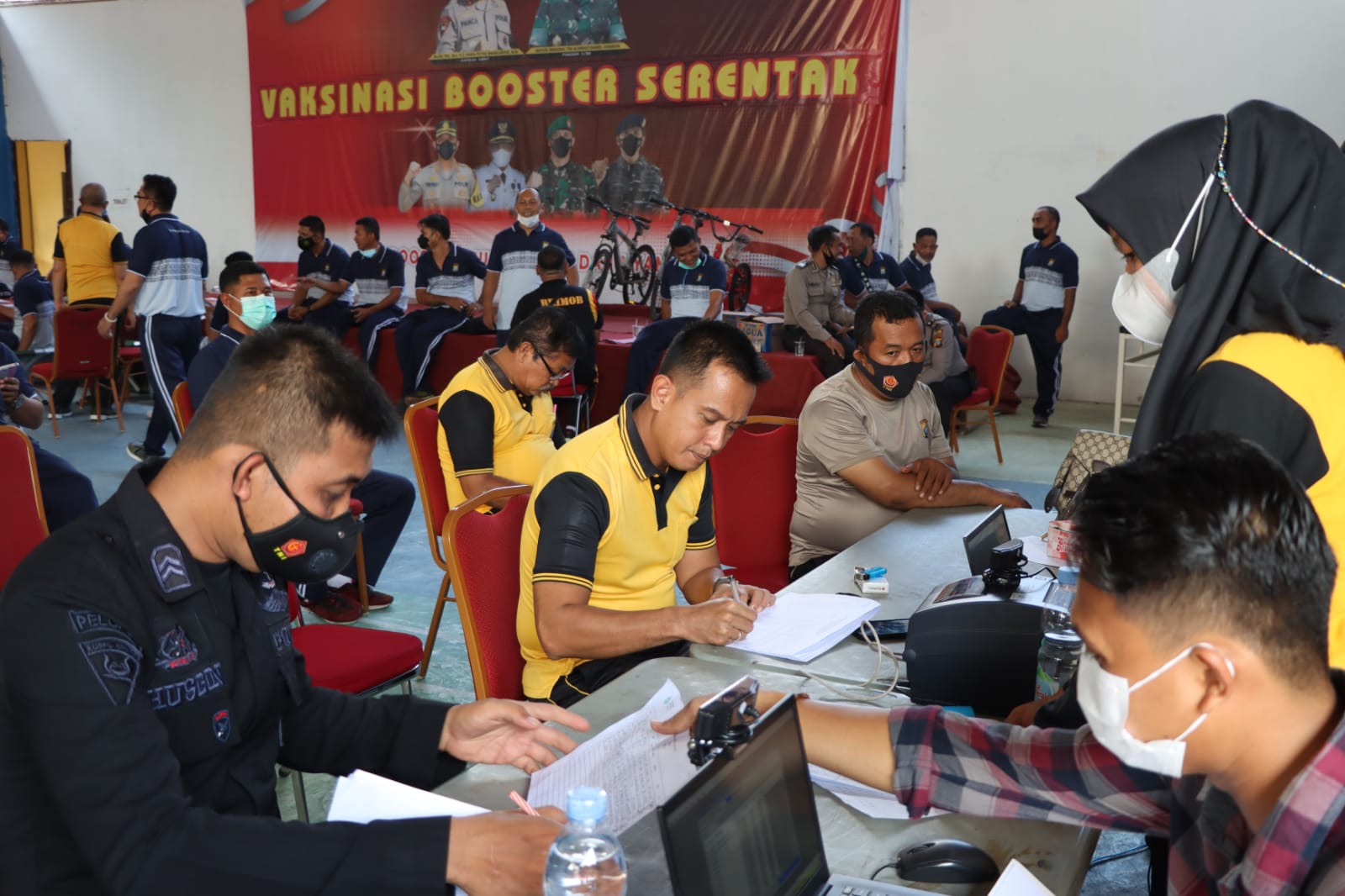 Kapolres bersama Personil Polres Tanjung Balai Laksanakan Pemeriksaan Kesehatan Berkala Tahun 2022