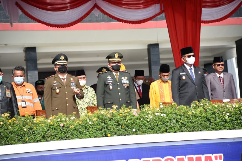 Kasdim 0212/Tapsel Hadiri Peringatan Hari Kebangkitan Nasional Pemkab Tapsel