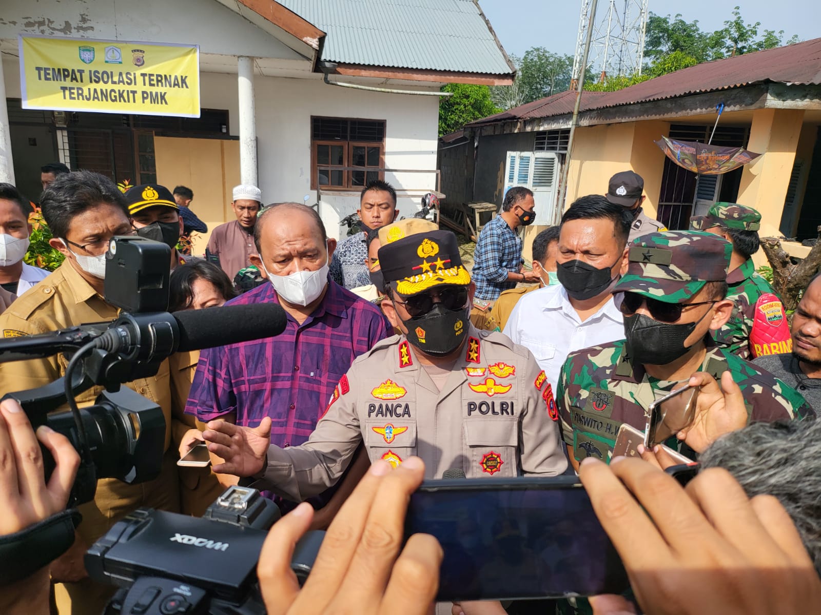 Cek Posko Terpadu PMK di Perbatasan Sumut-Aceh: Kapoldasu Masyarakat Tak Usah Khawatir Pastikan Hewan Sapi Sehat