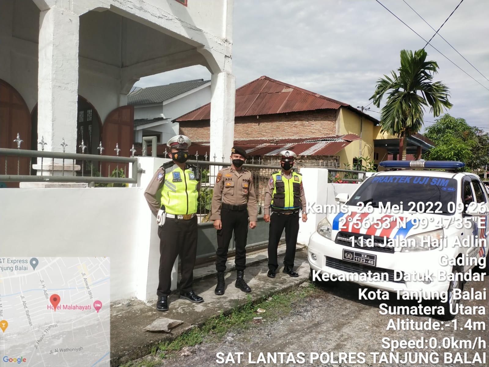 Peringatan Isa Al-Masih, Satlantas Polres Tanjungbalai Laksanakan Pengamanan dan Pengaturan Lalin di Gereja