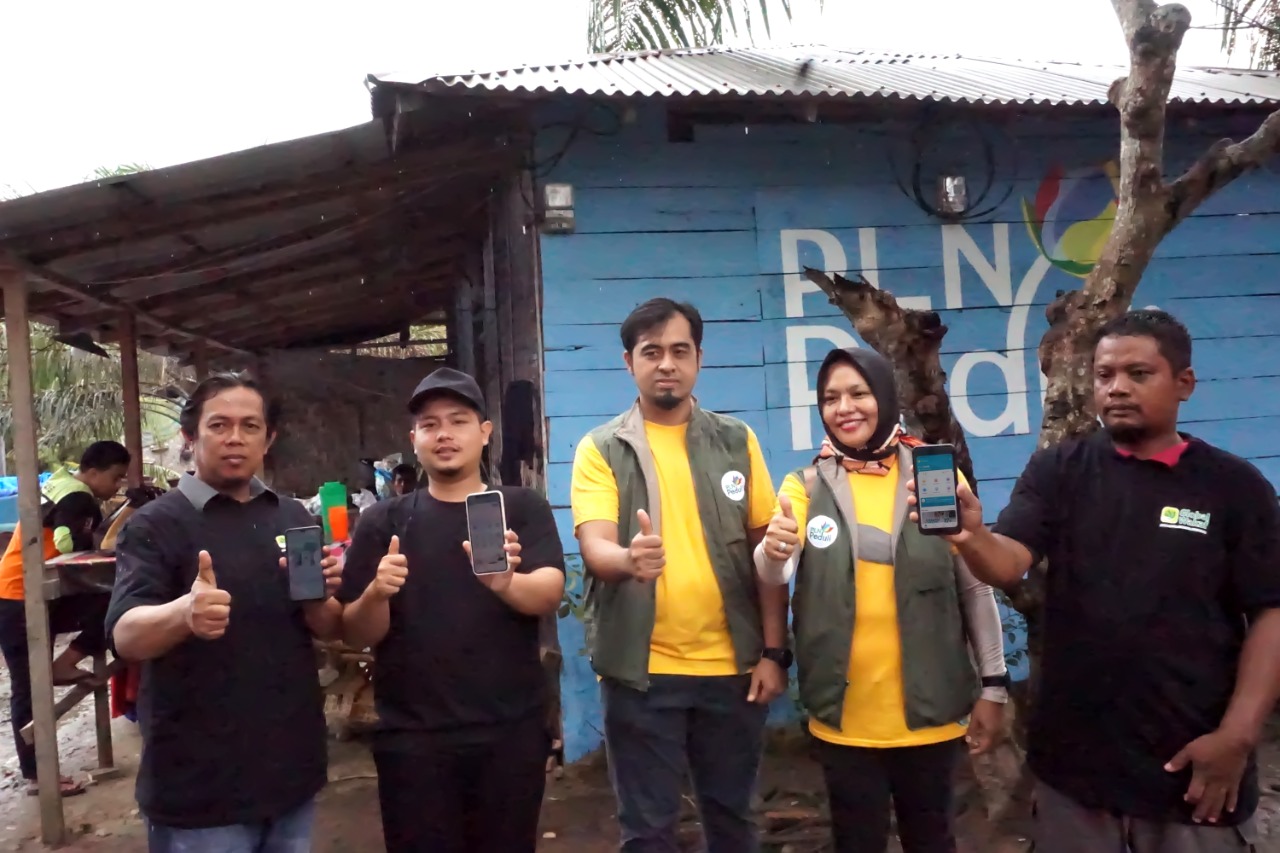 PLN UIP Sumbagut Dukung Pemberdayaan Nelayan Lewat Global Wakaf Berbasis Electrifying Marine