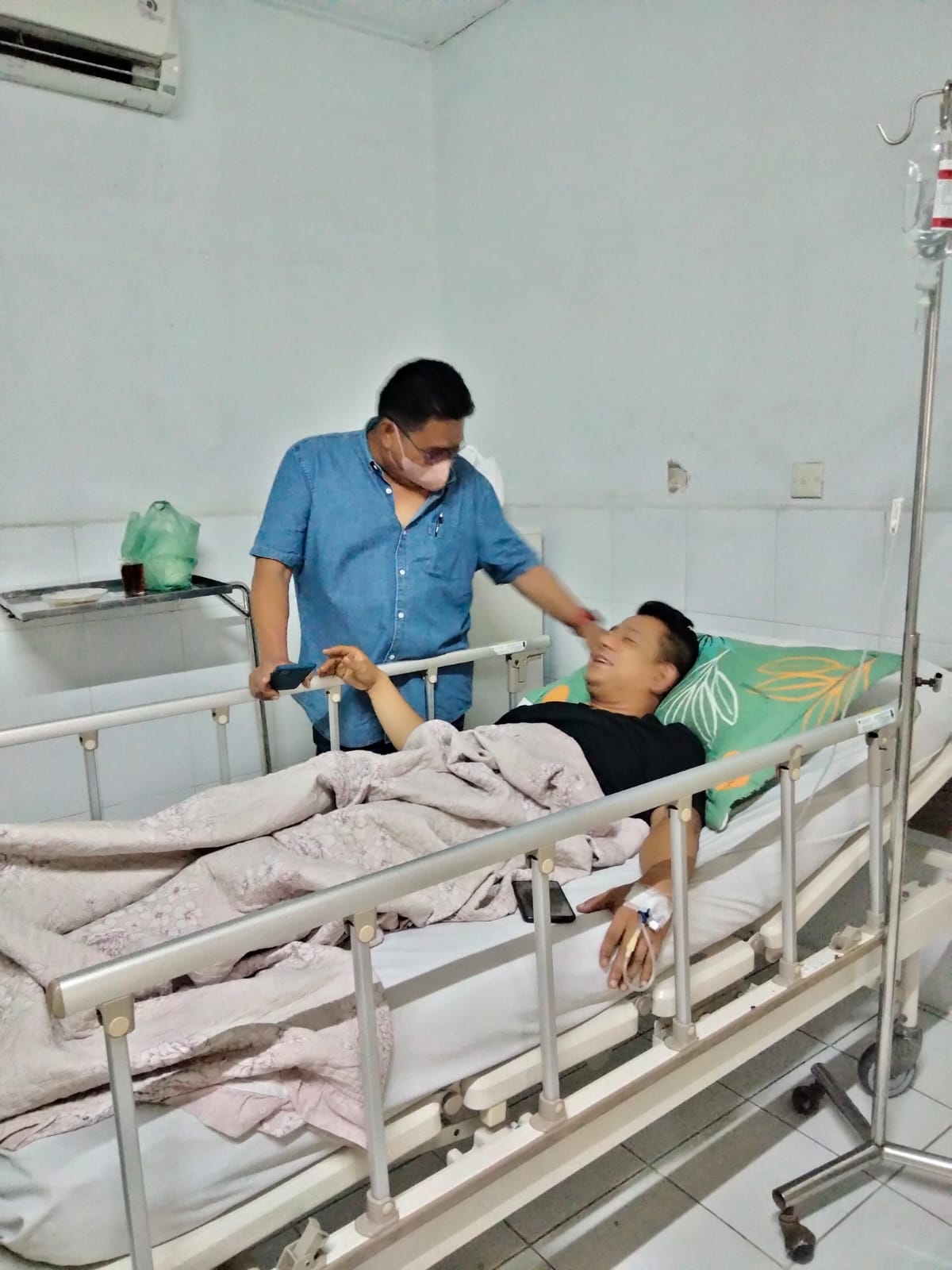 Ketua JMSI Sumut Jenguk dan Doakan Sekretaris JMSI Sumut Cepat Sembuh