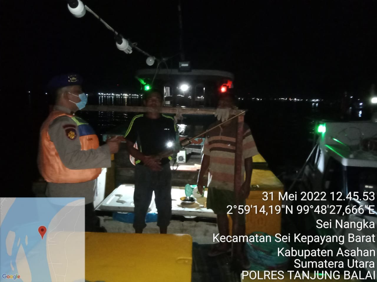 Personil Satpolair Polres Tanjungbalai Antisipasi Masuknya Peredaran Gelap Narkoba dan PMI Ilegal Laksanakan Patroli Perairan