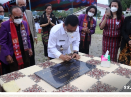 Bupati Toba Resmikan Taman Doa Gurgur Kecamatan Tampahab