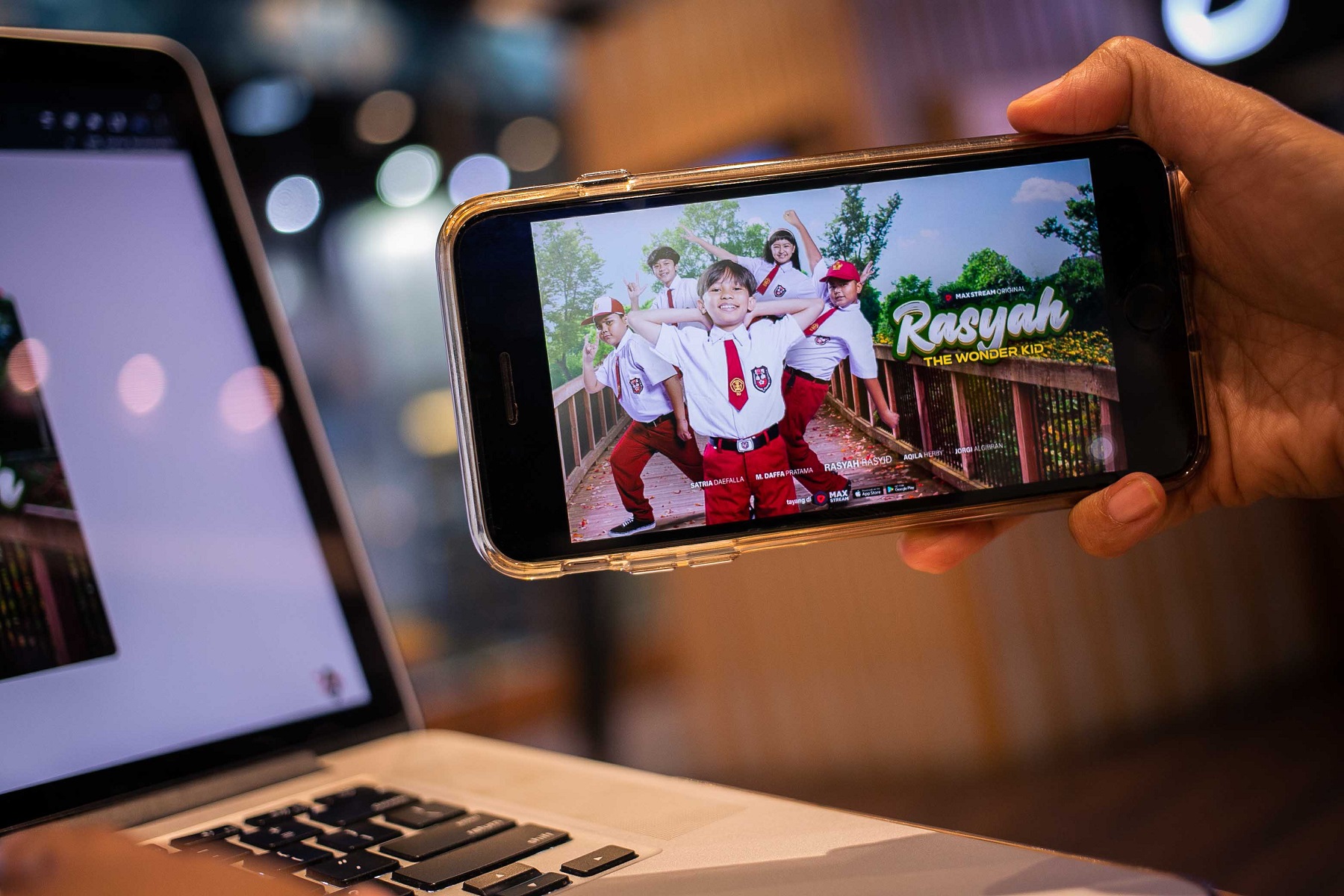 Telkomsel MAXstream Rilis â€œRasyah The Wonder Kidâ€, Film Biopik Perjalanan Kreator Konten dan Atlet eSports Termuda Rasyah Rasyid