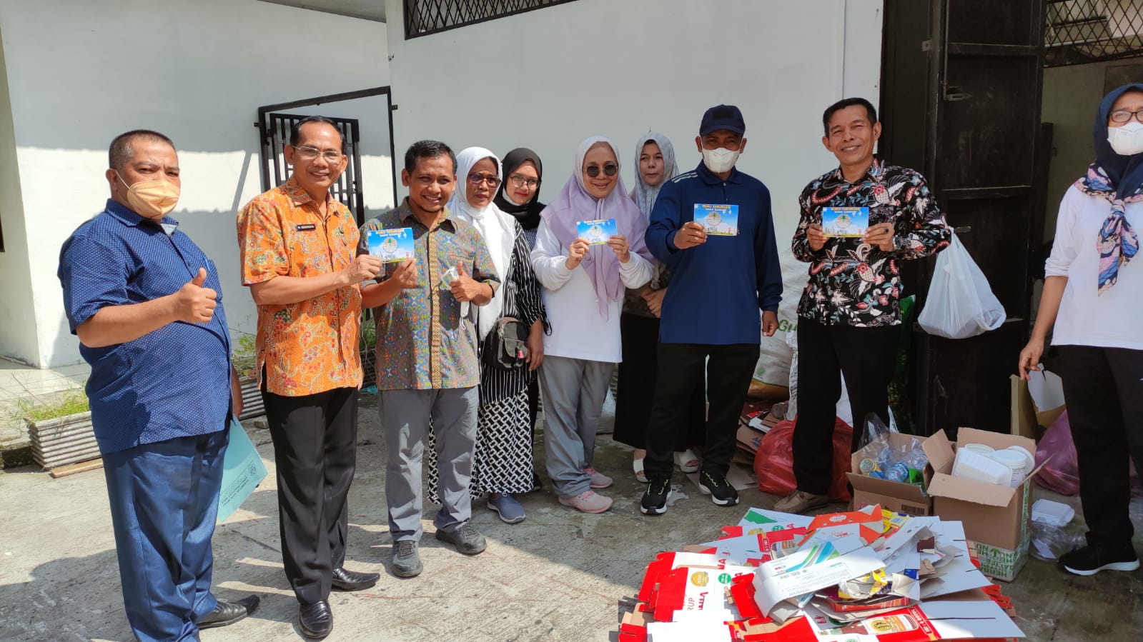 Wujudkan Kota Medan Yang Bersih, ASN Pemko Medan Menabung Sampah Di Bank Sampah