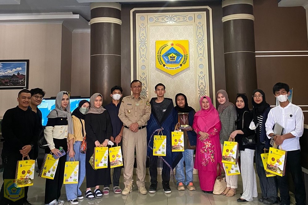 Wakil Bupati Pakpak Bharat Terima Kunjungan Tim Mahasiswa Sumut