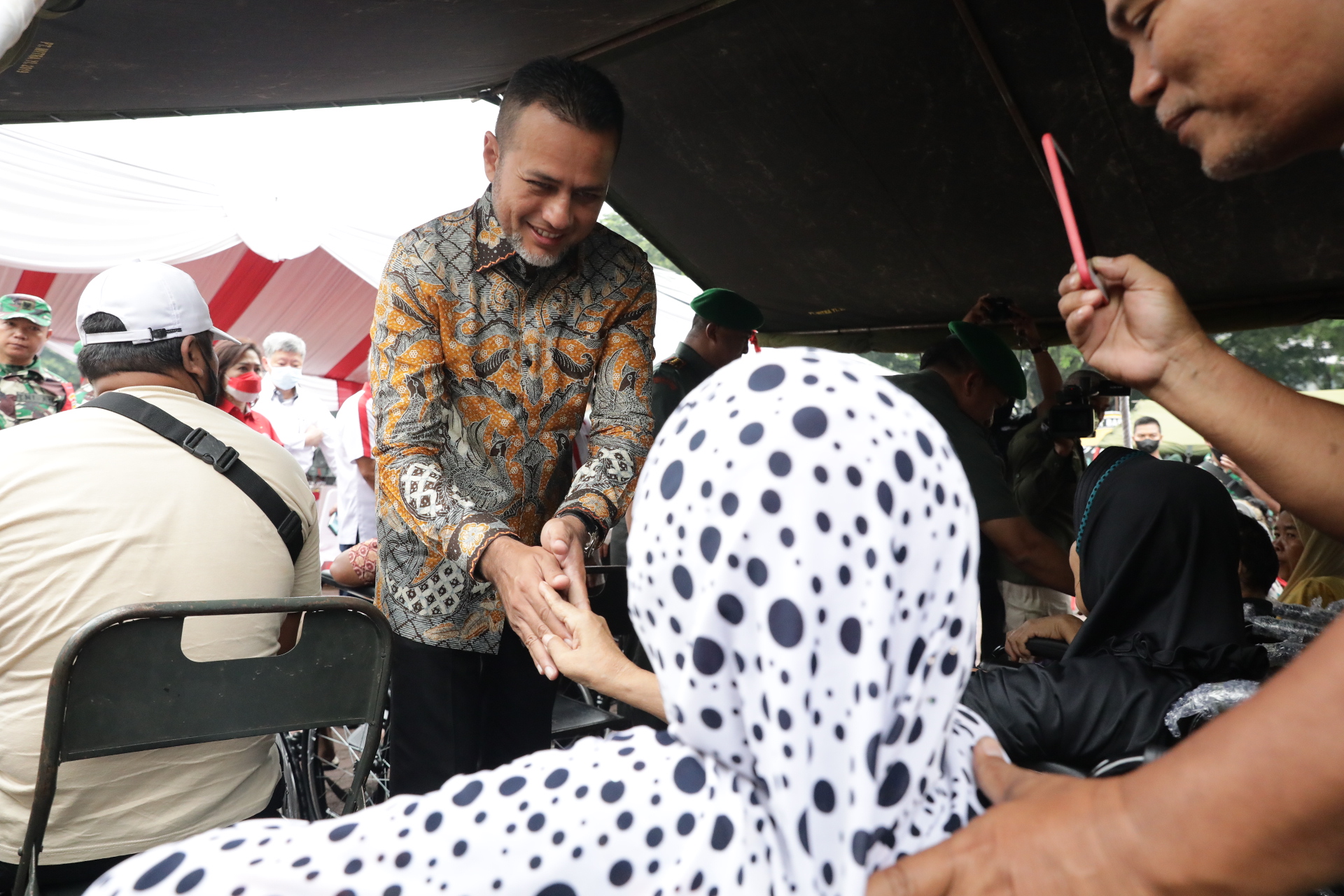 Bakti Sosial HUT ke-72 Kodam I/BB,  Musa Rajekshah Mengaku PMI Medan Terbantu