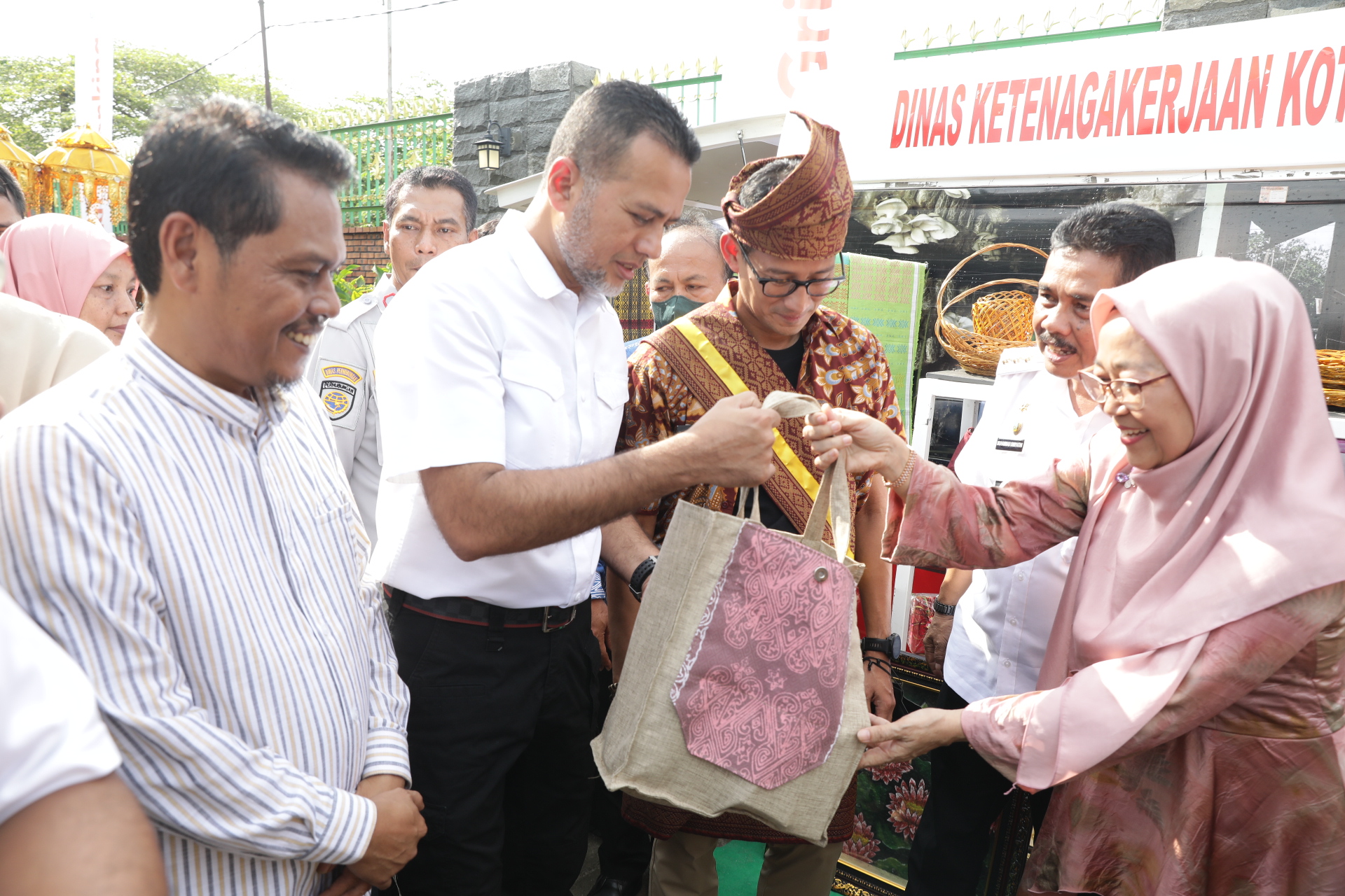 Musa Rajekshah: Kehadiran Menparekraf Sandiaga Uno  akan Membuat Pariwisata Sumut Menggeliat
