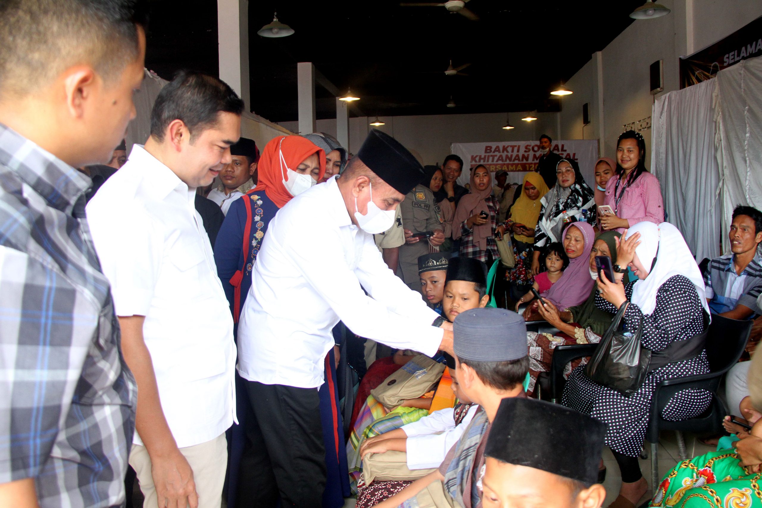 Hadiri Bakti Sosial Khitanan Massal,  Edy Rahmayadi Doakan Peserta Jadi Anak Soleh  dan Berbakti Pada Orang Tua