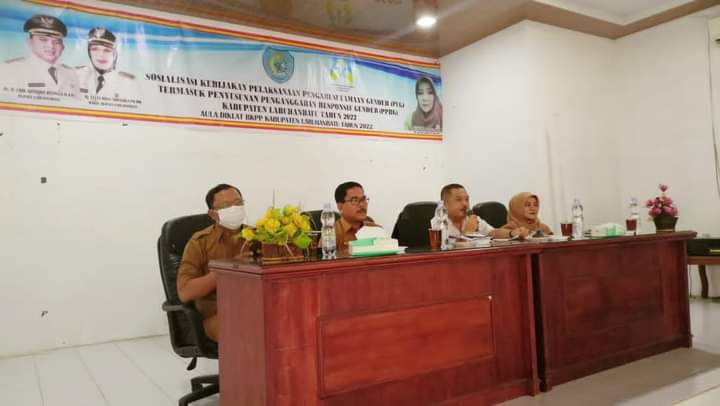 Sekdakab Labuhanbatu Buka Sosialisasi Kebijaksanaan Pelaksanaan Gender dan Penyusunan Penganggaran Responsif Gender