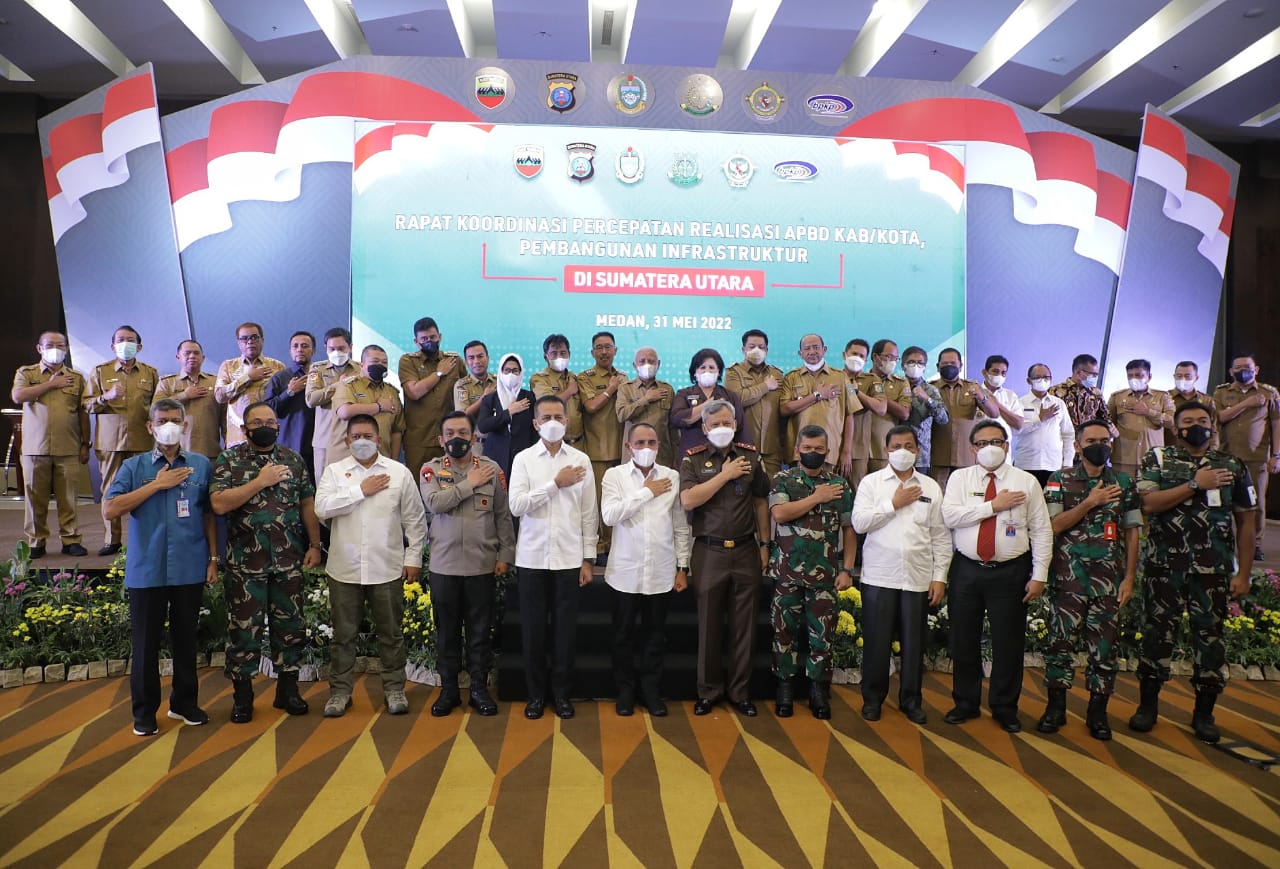Bupati Asahan Bersama Forkopimda Hadiri Rapat Koordinasi Percepatan Realisasi APBD Kab/Kota dan Pembangunan Infrastuktur