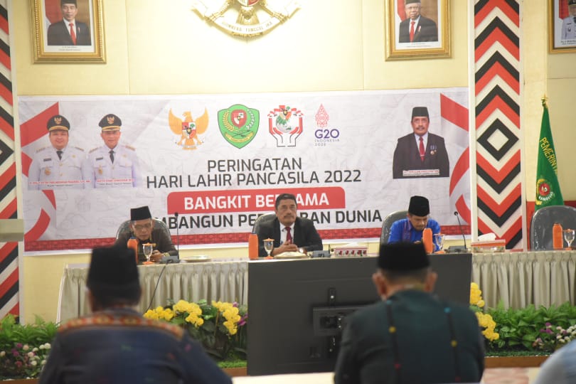 Sekda Tapsel : Tanamkan Nilai-Nilai Pancasila Agar Tumbuh Rasa Cinta Kepada NKRI