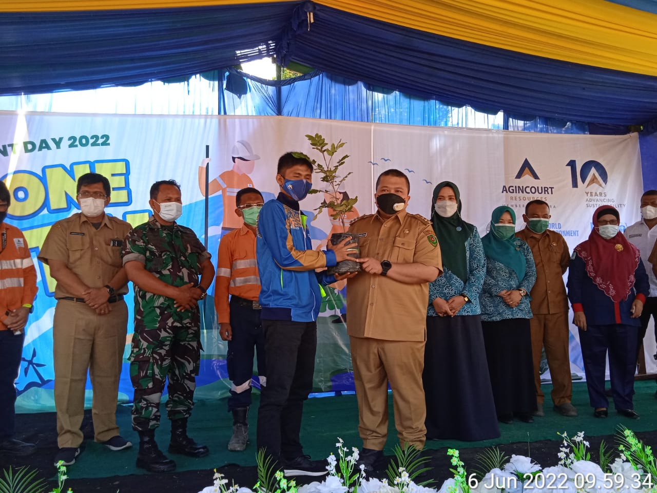 Hari Lingkungan Hidup Sedunia, Bupati Tapsel Bersama Tambang Emas Martabe Lestarikan Lingkungan