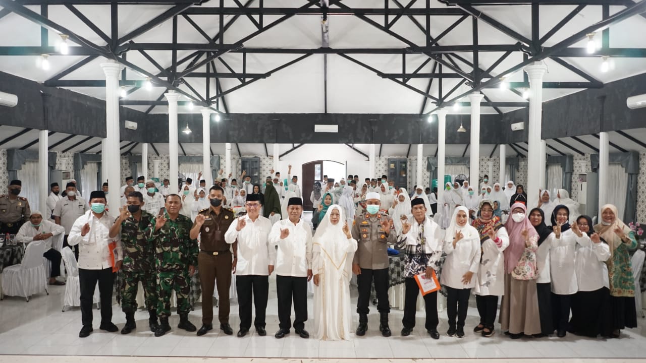 Pemkot Tanjungbalai Gelar Tepung Tawar 58 Jamaah Calon Haji Asal Tanjungbalai