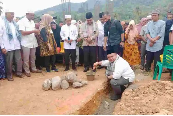 Bupati Tapsel Resmikan Masjid Al-Wustho Desa Pasar Lama Kecamatan Batang Angkola