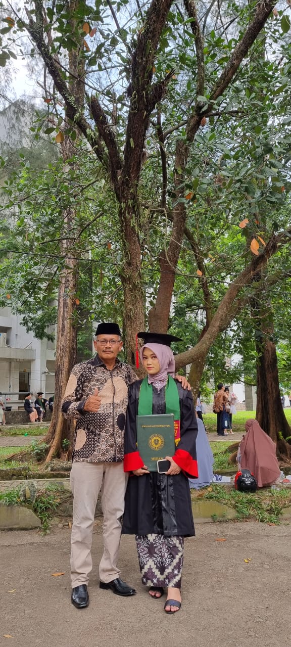 Putri Tercinta Ketua Umum PB Pendawa  Diwisuda  Bersama 1.150 Wisudawan