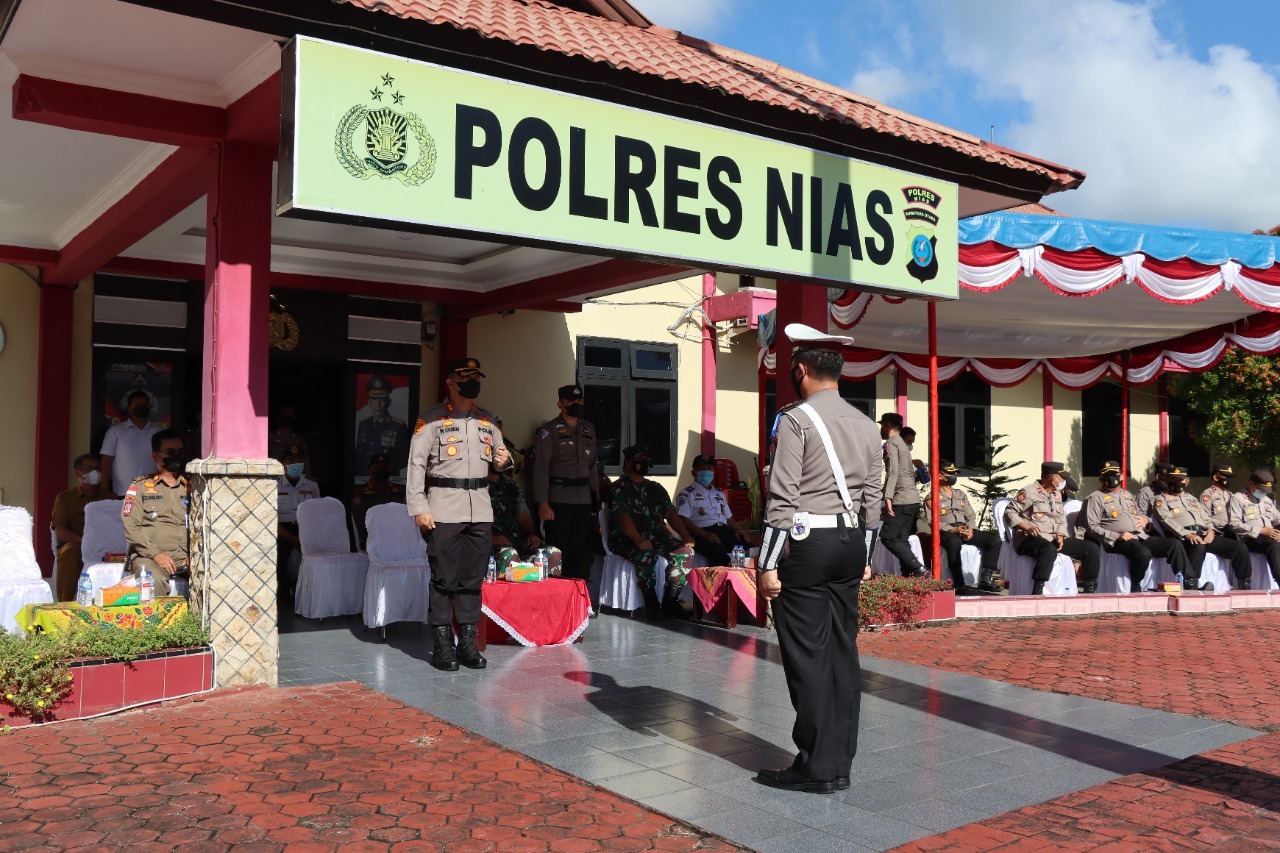 Polres Nias melaksanakan Apel Gelar Pasukan Operasi Patuh Toba Tahun 2022
