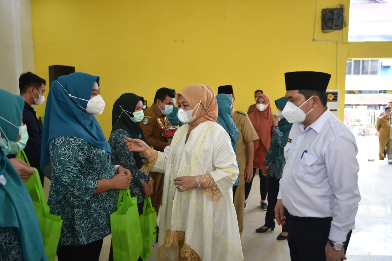 Ketua Tim Penggerak PKK Sumut melakukan kegiatan supervisi PKK di Kota Padang Sidimpuan