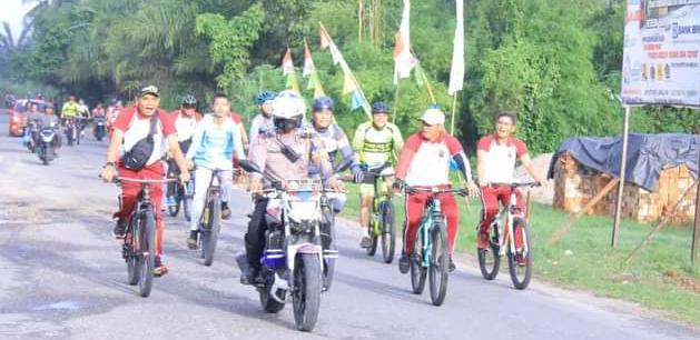 Memeriahkan Hari Bhayangkara ke-76 Tahun Asisten Pemerintahan Kabupaten Labuhanbatu Ikuti Fun Bike