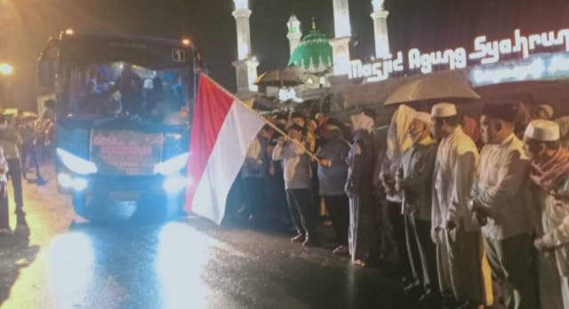 Dari Mesjid Agung Syahrun Nur Bupati Dan Forkopimda Tapsel Lepas Keberangkatkan 83 JCH