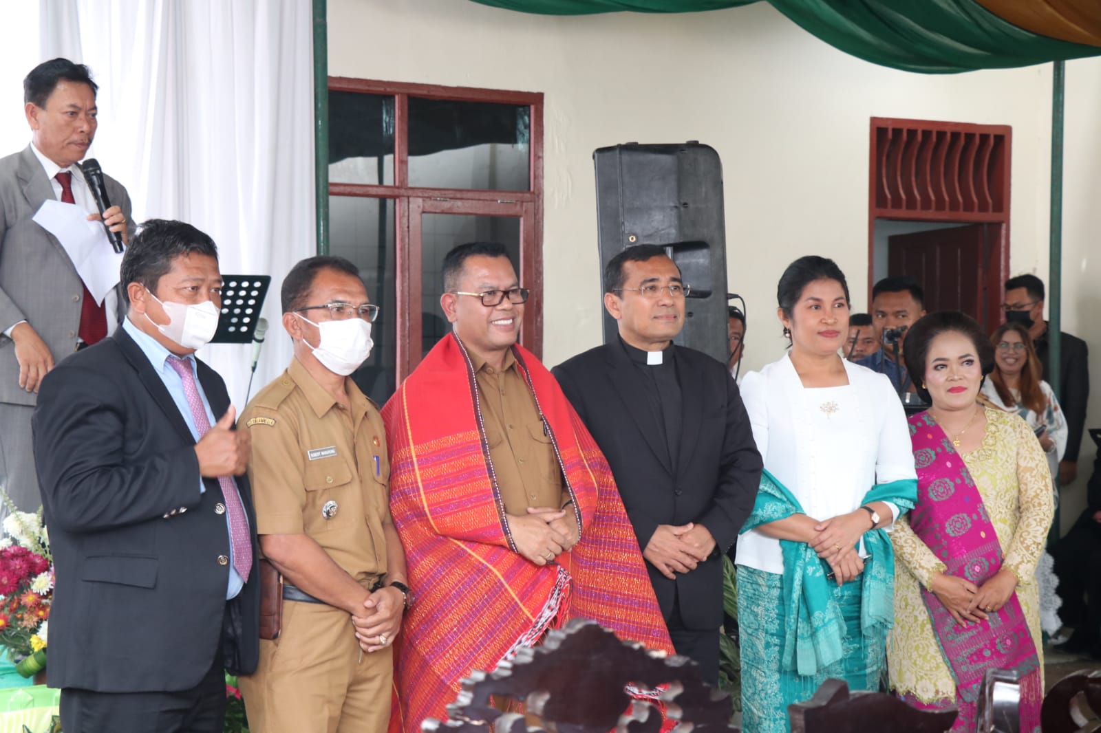Bupati Toba Hadiri Peresmian Rumah Dinas Praeses/Kantor HKBP Distrik IV Toba