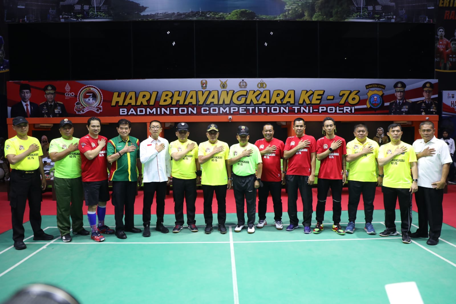 Pertandingan Badminton Competition TNI-Polri, Kapolda Sumut : Semoga Semakin Kompak