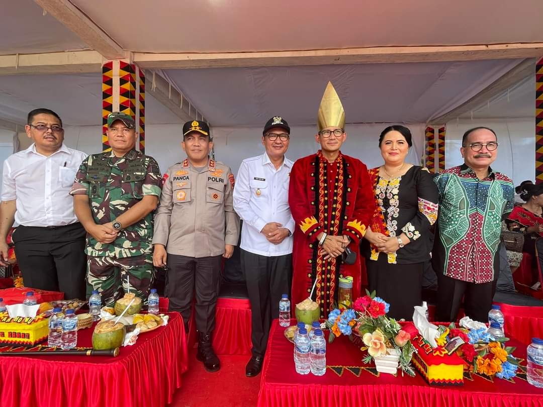 Kapolda Sumut Dampingi Menparekraf Hadiri Festival Aekhula 2022 di Nias Barat.