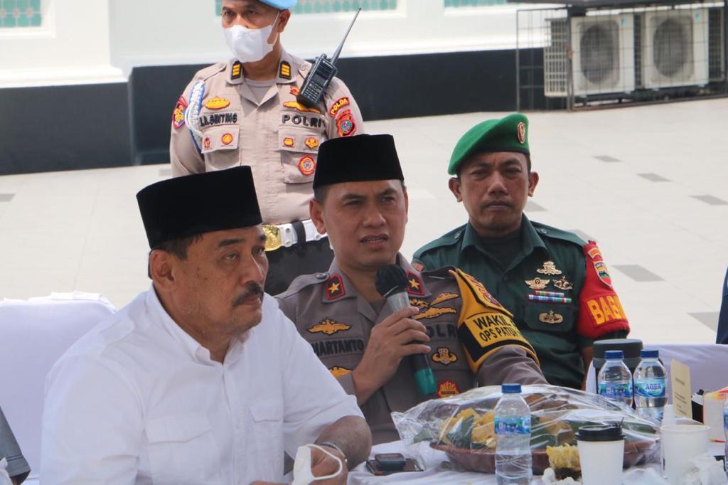 Jelang HUT Bhayangkara ke-76 Polda Sumut Gelar Baksos Religi di Mesjid Raya Al-Mashun Medan