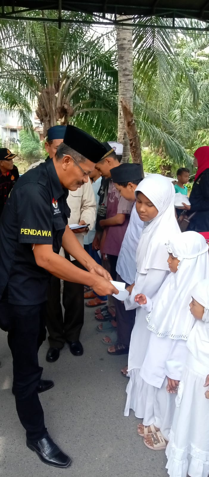 SAMBUT 1 MUHARRAM PENDAWA BERIKAN SANTUNAN KEPADA  KAUM DHUAFA  & ANAK YATIM