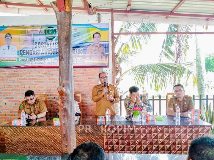 Walikota Padang Sidempuan, Irsan Efendi Nasution  membuka secara resmi kagiatan Sosialisasi Cek Bansos dan Aplikasi SIKS-NG