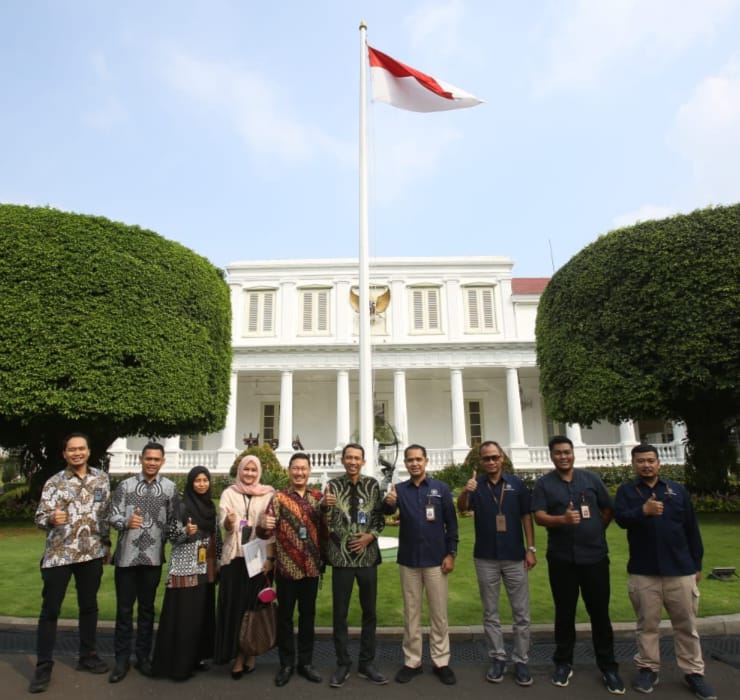 Seluruh Istana Kepresidenan Diterangi Energi Hijau Terbarukan PLN