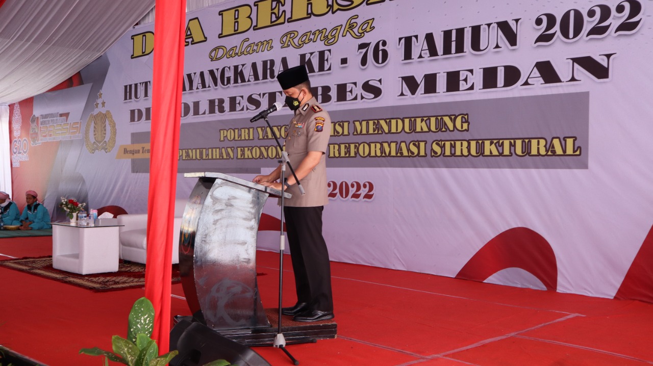 Gus Miftah Pimpin Doa Bersama di Polrestabes Medan, Kapolrestabes Medan : Polri Harus Terus Dicintai Masyarakat