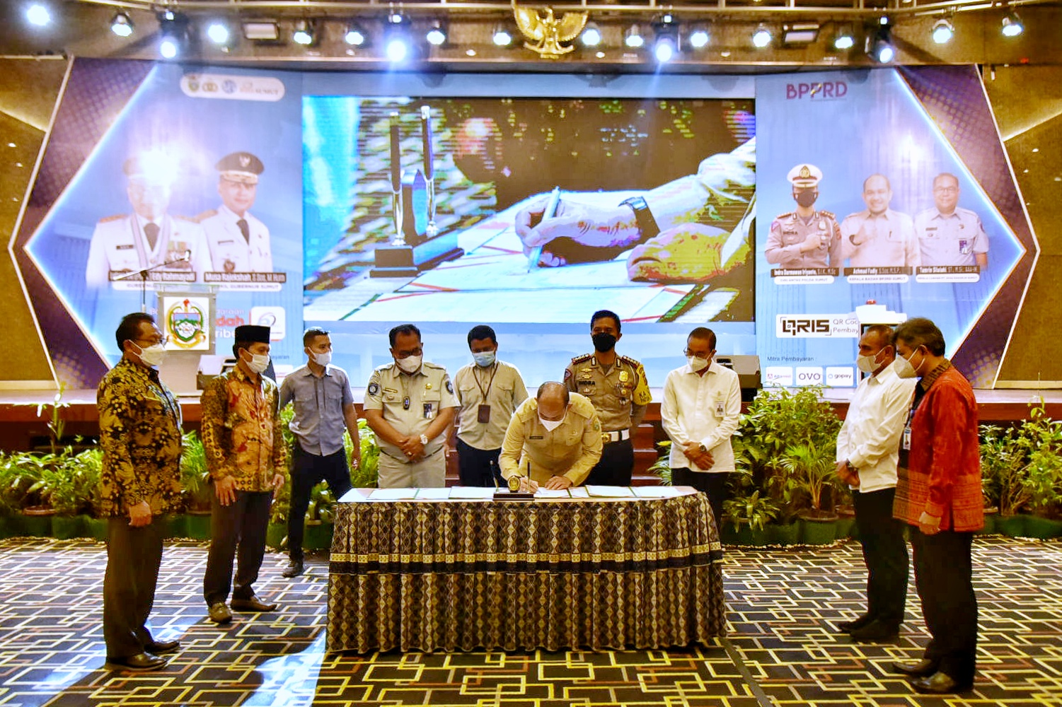 Tingkatkan PAD BP2RD Gunakan QRIS Untuk Bayar Pajak, Gubsu Edy Rahmayadi Apresiassi Pembayaran Pajak Non Tunai