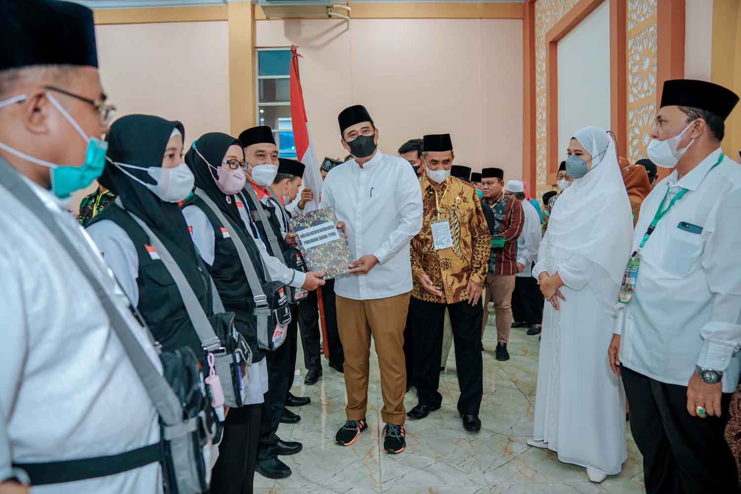 Lepas 391 Calhaj Kloter 04 Asal Medan, Bobby Nasution : Doakan Medan Jadi Kota Yang Berkah