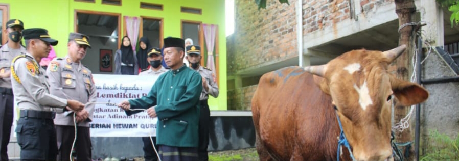 Setukpa Lemdiklat Polri Salurkan Hewan Qurban Kebeberapa Yayasan dan Pesantren