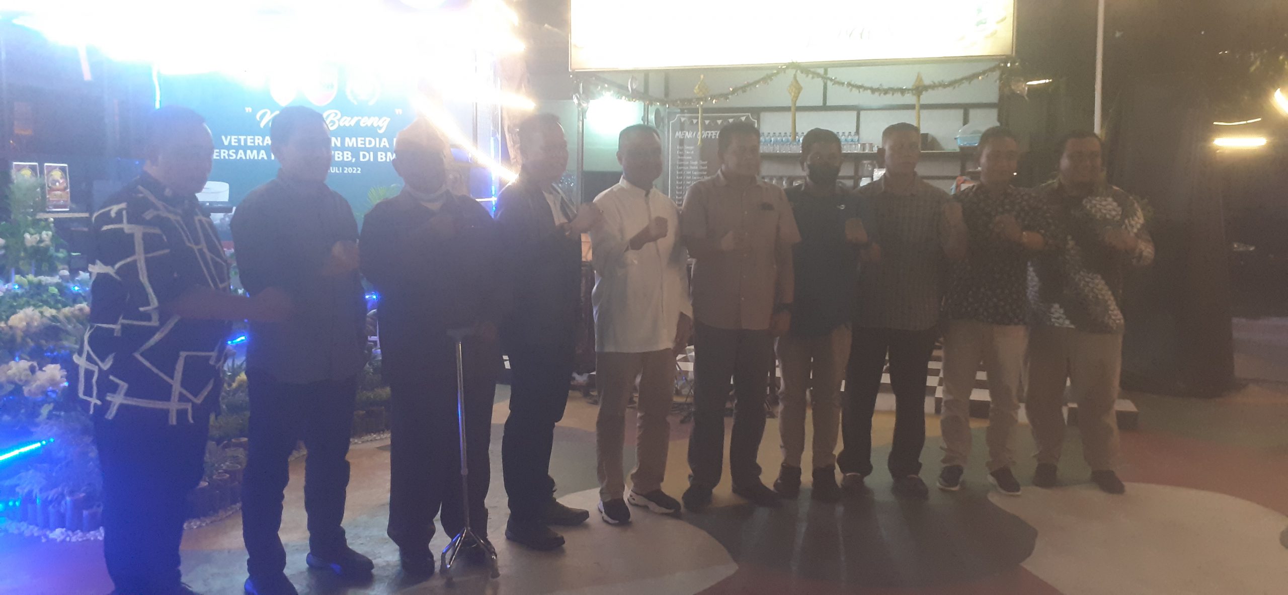 Pangdam I/BB Beserta Jajaran Ngopi Bareng Veteran dan Insan Media, Mayjen TNI Achmad Daniel : Pertahankan Hubungan yang Baik Ini