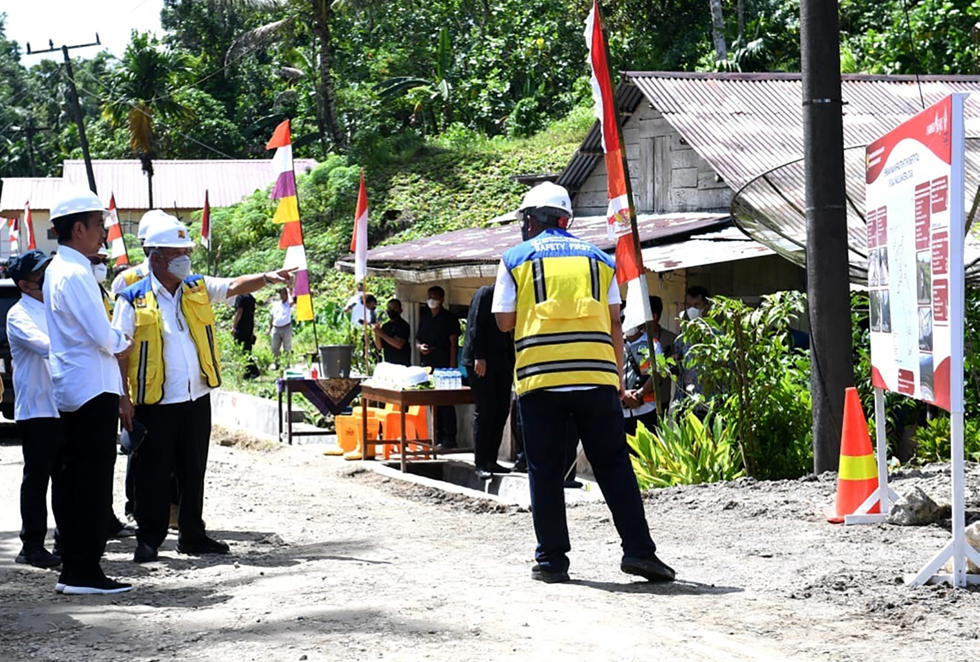 Presiden Kunjungan Kerja ke Kepulauan Nias,  Edy Rahmayadi Harap Kolaborasi Pemerintah Pusat  dan Daerah Selesaikan Masalah Infrastruktur