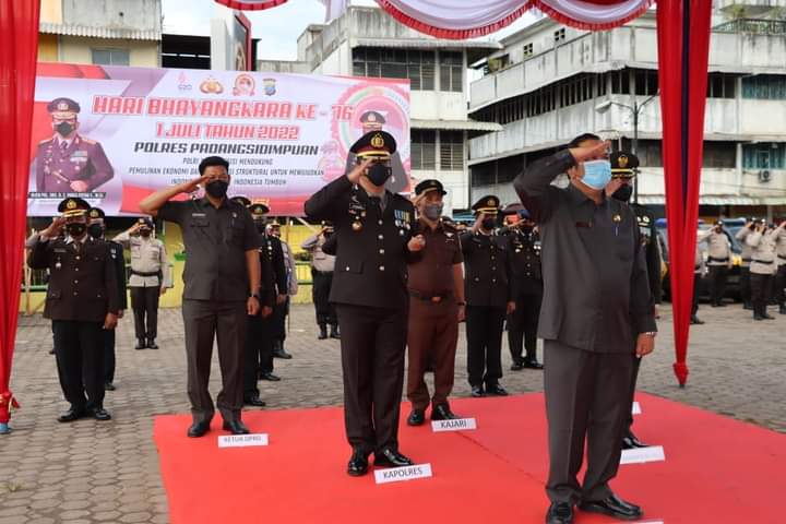 Polres Padangsidimpuan bersama Forkopimda Gelar Upacara Peringatan Hari Bhayangkara ke-76