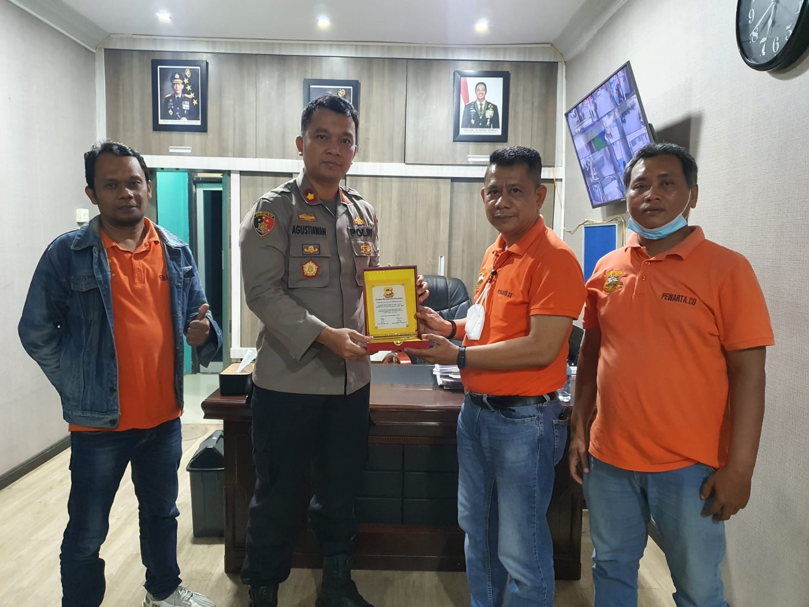 Ketua Pewarta Beri Awards, Kapolsek Percut Sei Tuan Berharap Pewarta Tetap Jadi Mitra yang Baik