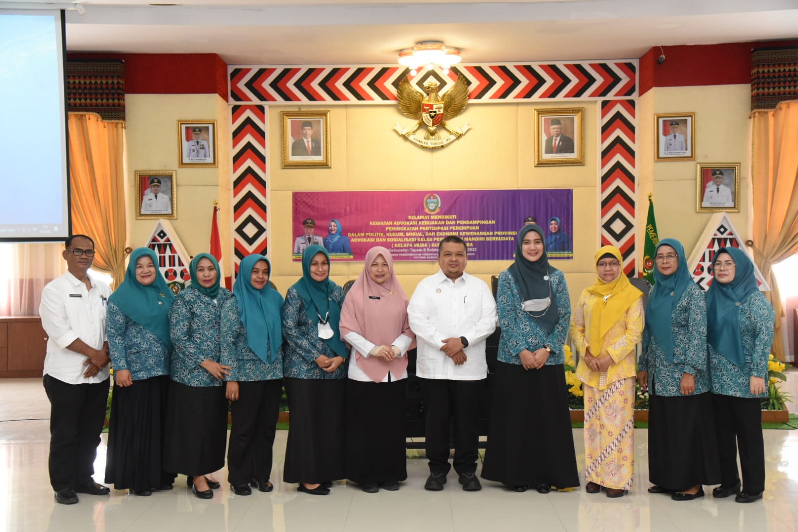 Bupati Tapsel : Perempuan Yang Berperan Aktif Sangat Diperlukan Dalam Memajukan Tapsel