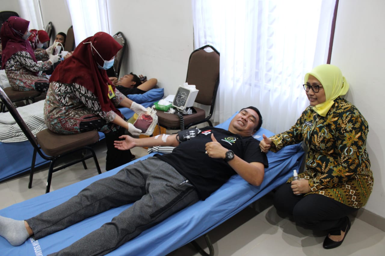Sambut HUT Adhyaksa ke 62 tahun 2022, Kejari Sergai Gelar Aksi Donor Darah
