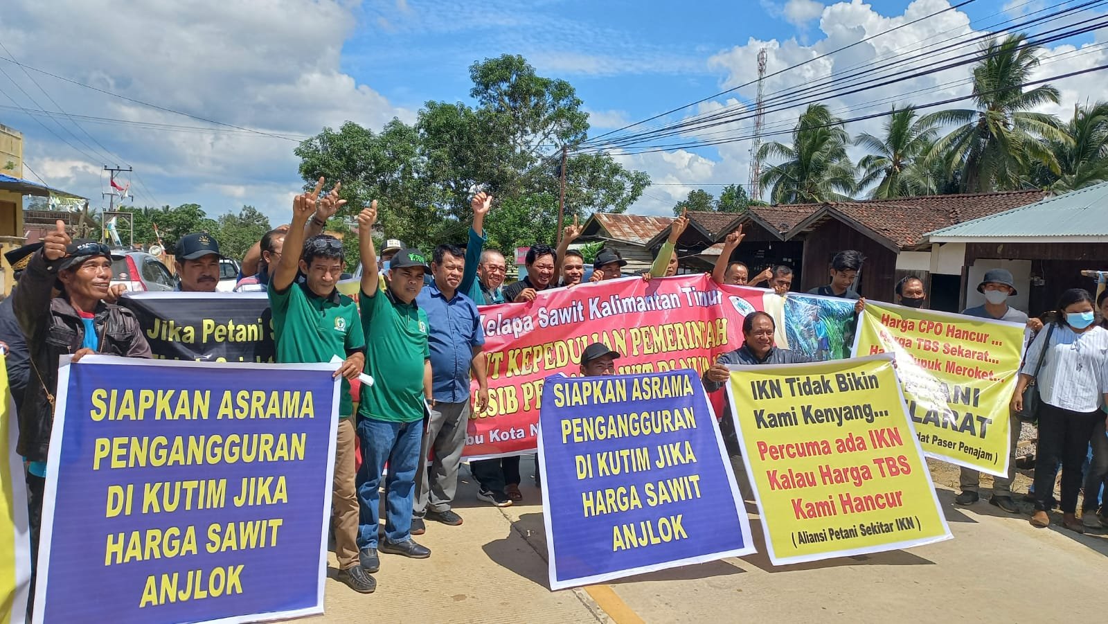 Gelar Dialog di IKN, FPKS se-Kaltim Tuntut Kepedulian Pemerintah Terhadap Nasib Petani Sawit