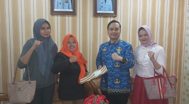Pengurus DPW Srikandi Pendawa Sumut Sampaikan VISI Dan Misi Di Audensi Kesbanglinmaspol Sumut