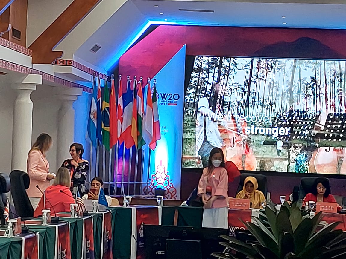 Pertemuan W 20 di Parapat Mulai Berlangsung di Ikuti 16 Negara,  Bahas 8 Poin Penting Yang mengikuti Suara Perempuan