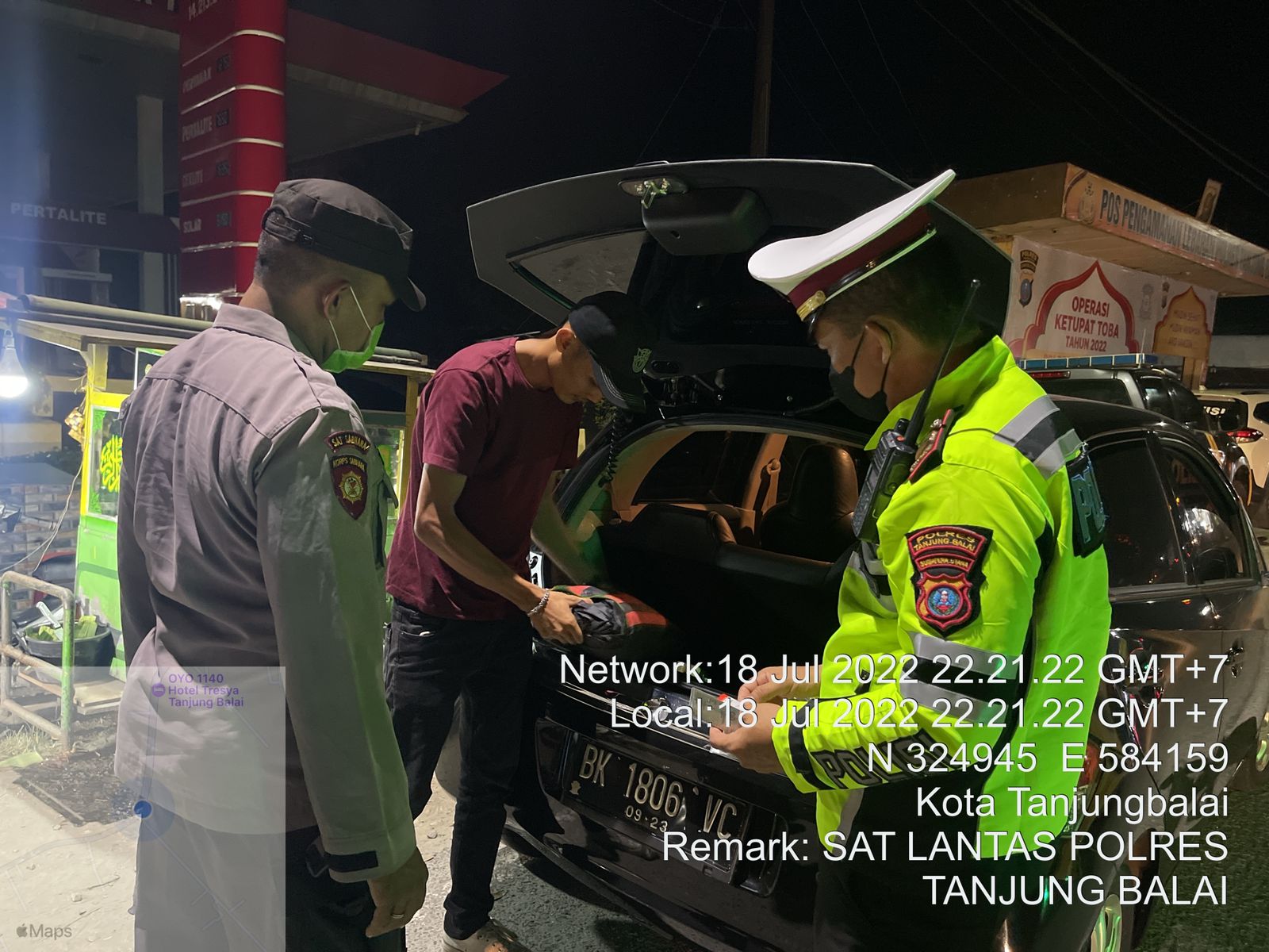 Polres Tanjung Balai Melaksanakan KRYD dengan Periksa Kendaraan yang Keluar Masuk di PerbatasanÂ 