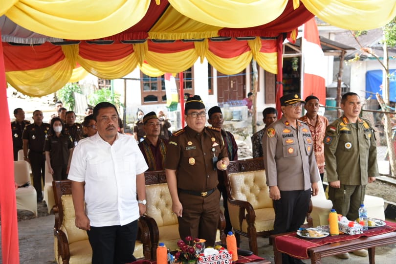 Sekda Tapsel : Solusi Persoalan di Desa, Bisa Selesai Jika Masyarakat Dilibatkan
