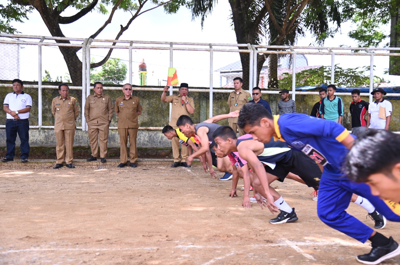 Buka Kejuaraan Atletik, Walikota Irsan berharap Dapat melahirkan atlet-atlet baru