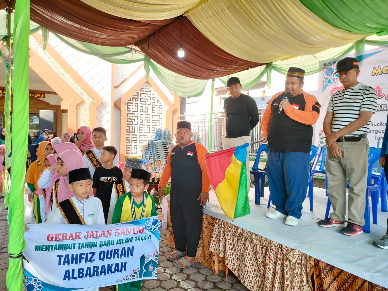 Peringati Muharram, DD Waspada Apresiasi Pergelaran Jalan Santai BKM Al Hikmah