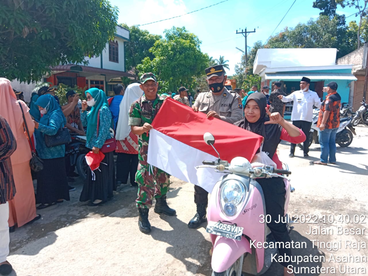Polsek Prapat Janji Polres Asahan Bersama Forkopimcam Pencanangan Gerakan Pembagian 10 Juta Bendera Merah Putih